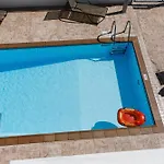 Nissini Villa Ajía Nápa