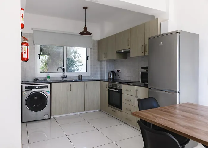 Nissini Villa Aya Napa